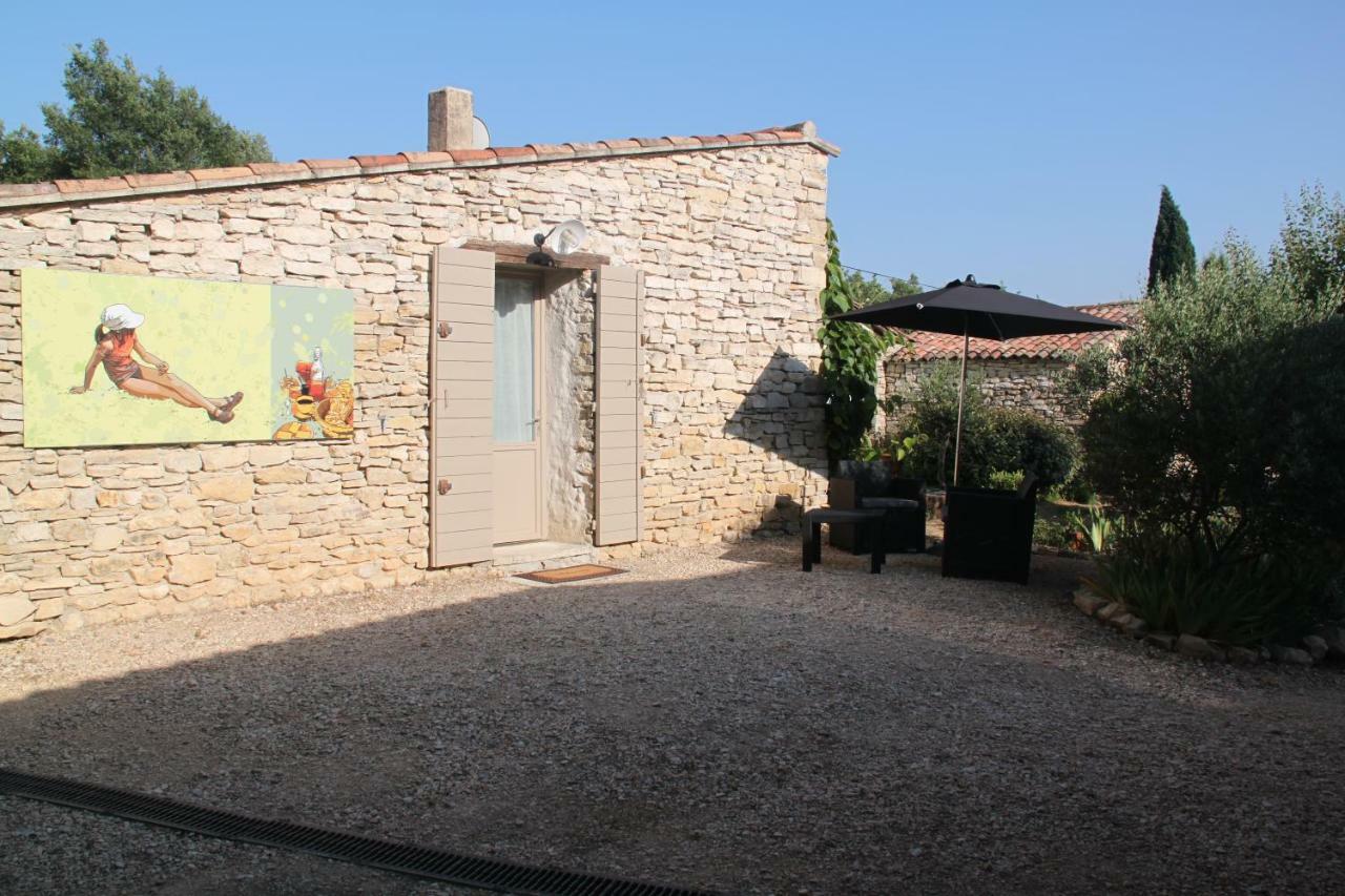 Le Hameau Fleur De Pierres , Chambre , Gite Et Table D'Hotes Murs  Εξωτερικό φωτογραφία